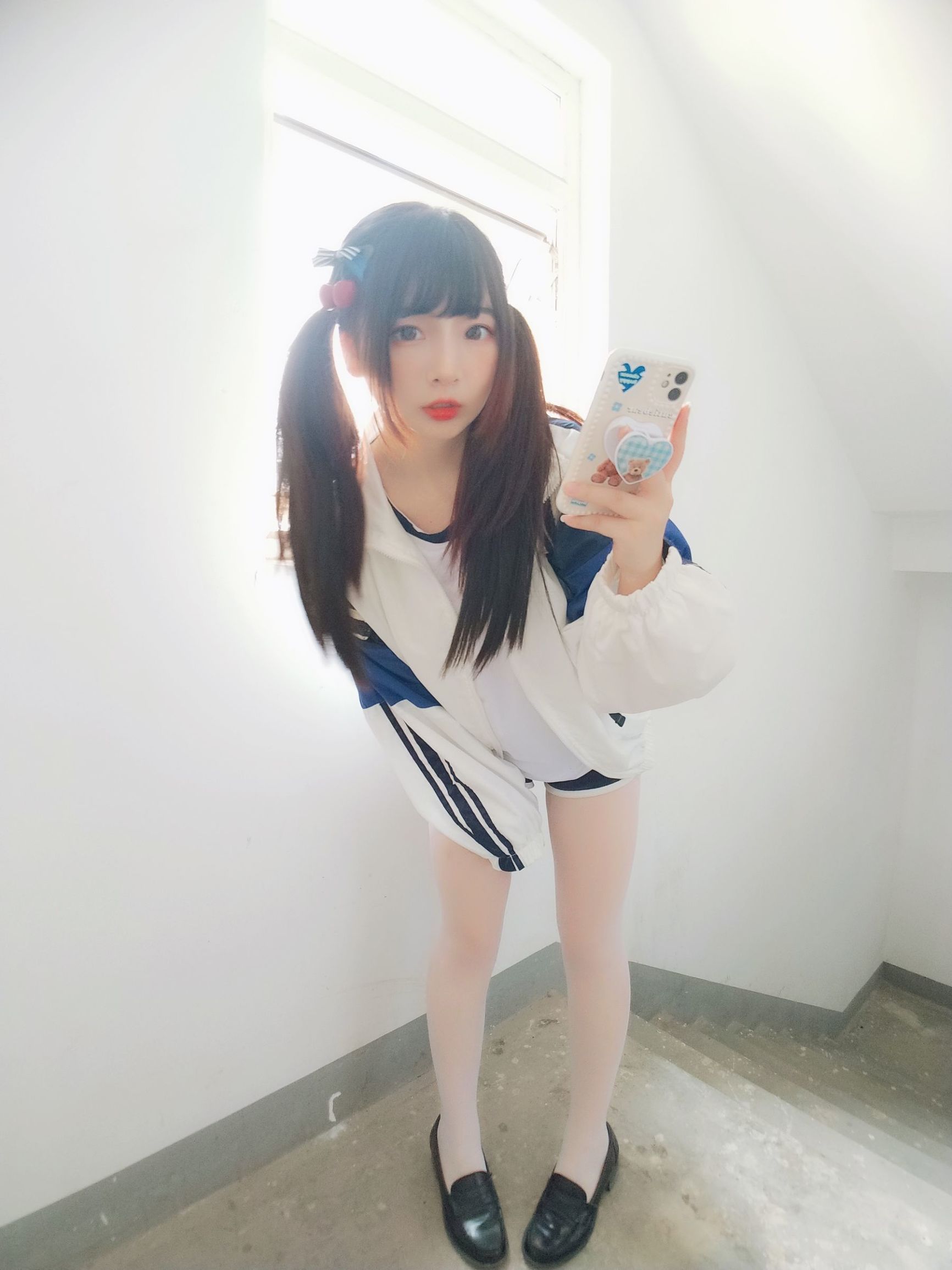 [COS福利]二次元美女古川kagura白丝体操运动服插图